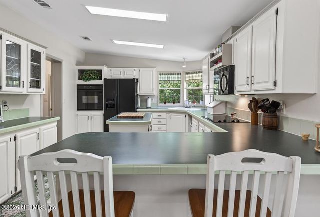 86112 LOFTON Court, Yulee, FL 32097