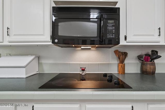 86112 LOFTON Court, Yulee, FL 32097