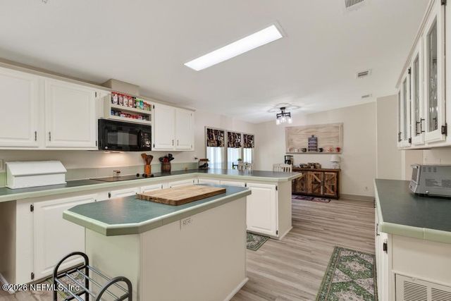 86112 LOFTON Court, Yulee, FL 32097