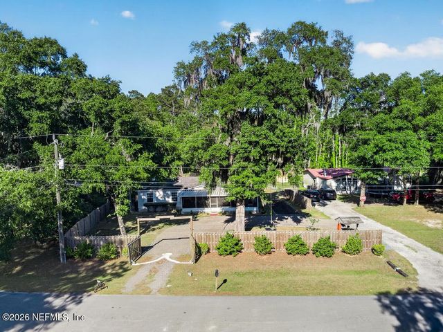 86112 LOFTON Court, Yulee, FL 32097