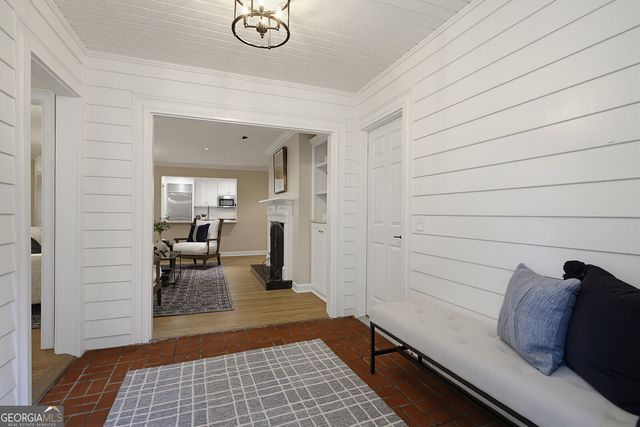 494 Ansley Walk Terrace NE, Atlanta, GA 30309