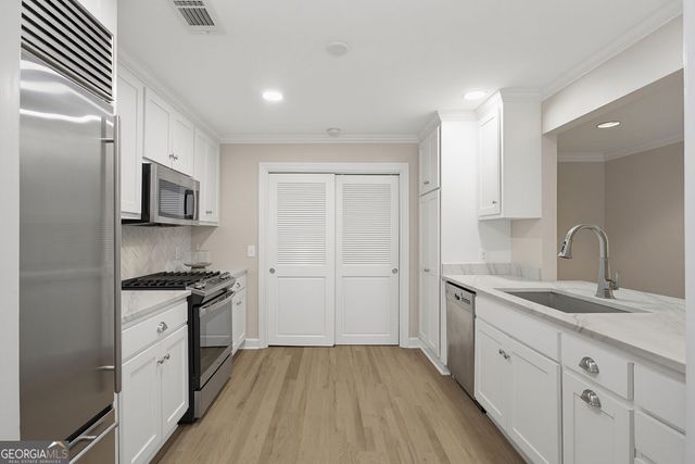 494 Ansley Walk Terrace NE, Atlanta, GA 30309