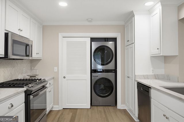 494 Ansley Walk Terrace NE, Atlanta, GA 30309