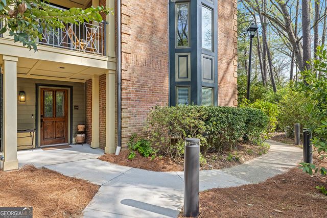 494 Ansley Walk Terrace NE, Atlanta, GA 30309
