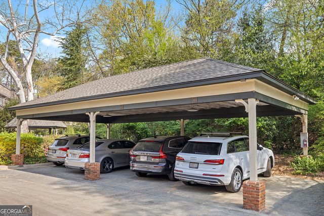 494 Ansley Walk Terrace NE, Atlanta, GA 30309