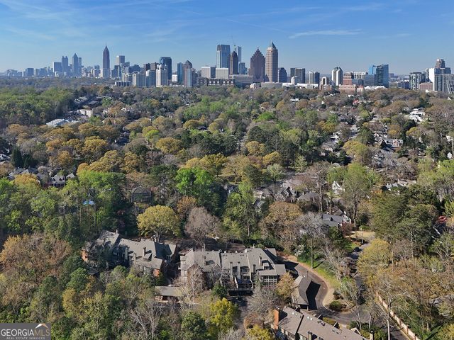 494 Ansley Walk Terrace NE, Atlanta, GA 30309