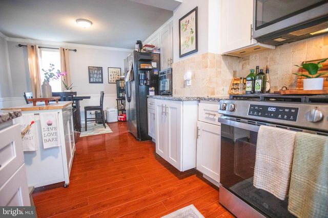 112 W MAIDEN LN, Somerdale, NJ 08083
