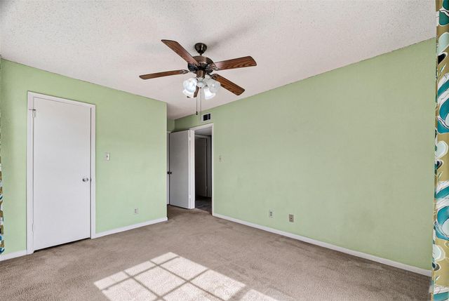 2121 Hepburn Street 1106, Houston, TX 77054