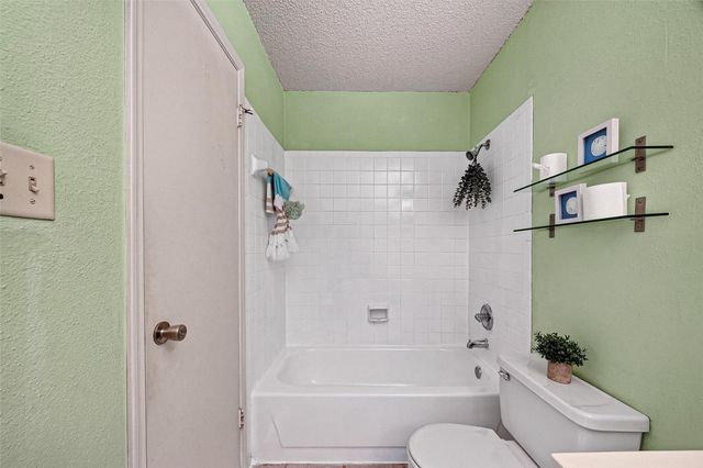 2121 Hepburn Street 1106, Houston, TX 77054