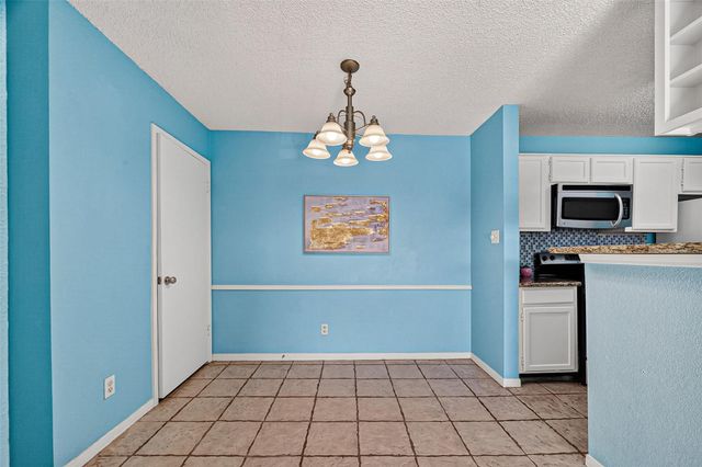 2121 Hepburn Street 1106, Houston, TX 77054