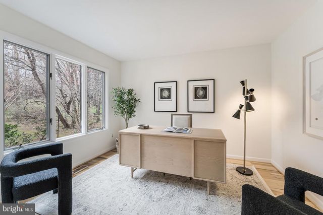 2261 CEDAR COVE CT, Reston, VA 20191