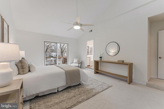 2261 CEDAR COVE CT, Reston, VA 20191