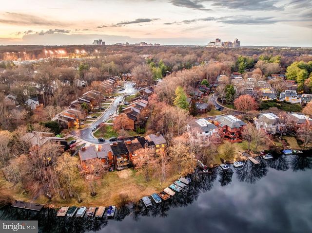 2261 CEDAR COVE CT, Reston, VA 20191