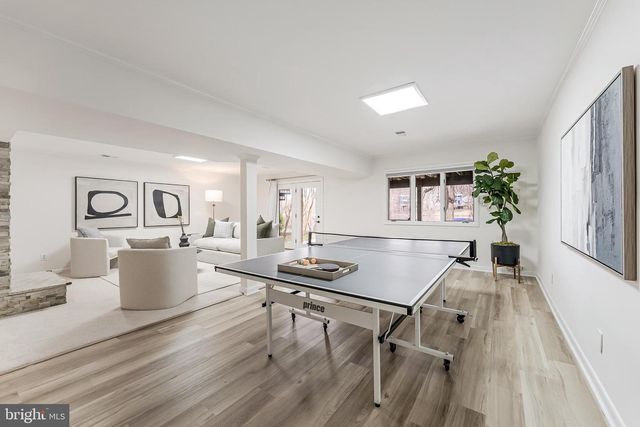 2261 CEDAR COVE CT, Reston, VA 20191