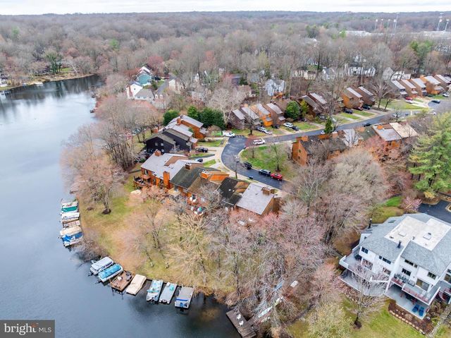 2261 CEDAR COVE CT, Reston, VA 20191