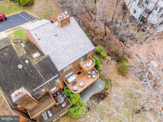 2261 CEDAR COVE CT, Reston, VA 20191