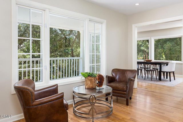 4086 Hampstead Road, La Canada Flintridge, CA 91011