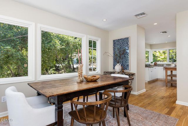4086 Hampstead Road, La Canada Flintridge, CA 91011