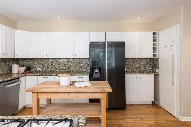 4086 Hampstead Road, La Canada Flintridge, CA 91011