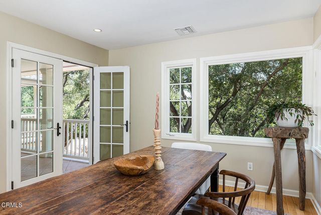 4086 Hampstead Road, La Canada Flintridge, CA 91011
