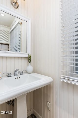 4086 Hampstead Road, La Canada Flintridge, CA 91011