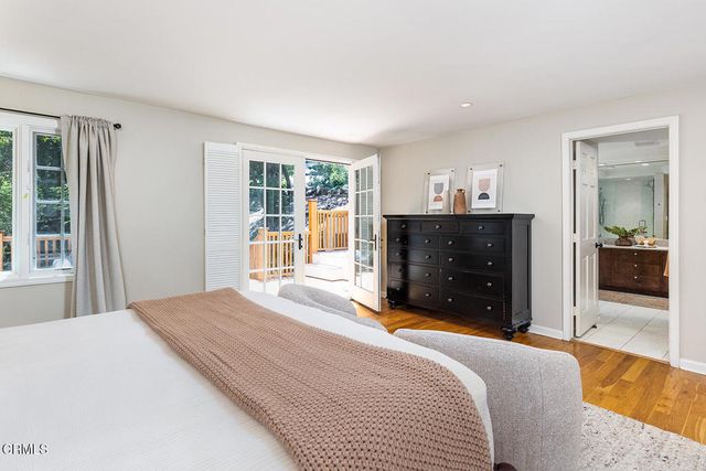 4086 Hampstead Road, La Canada Flintridge, CA 91011