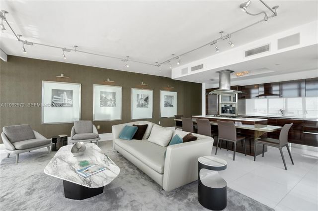 3737 Collins Ave S-1501, Miami Beach, FL 33140