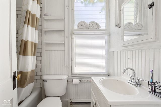 784 Woodruff Place East Drive 2, Indianapolis, IN 46201