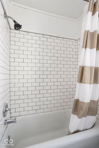 784 Woodruff Place East Drive 2, Indianapolis, IN 46201