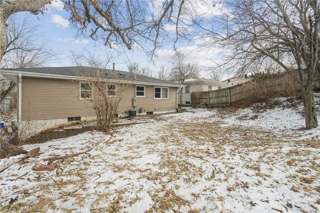 1325 36th Street SE, Cedar Rapids, IA 52403