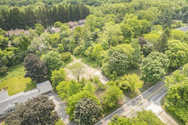 2108 Newport Road, Ann Arbor, MI 48103