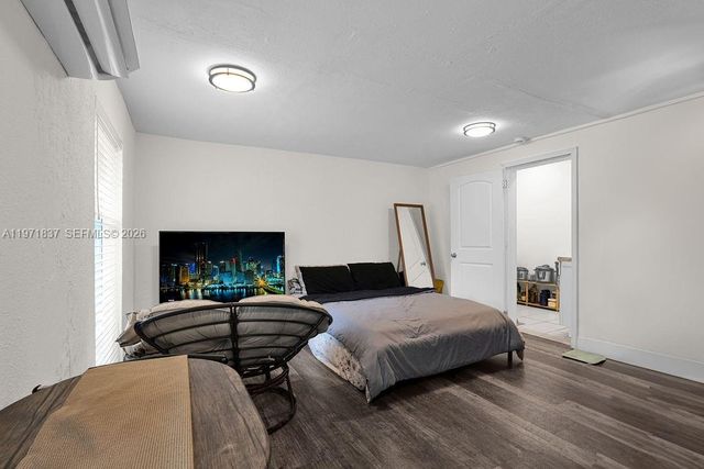 3010 NW 95th Ter B, Miami, FL 33147