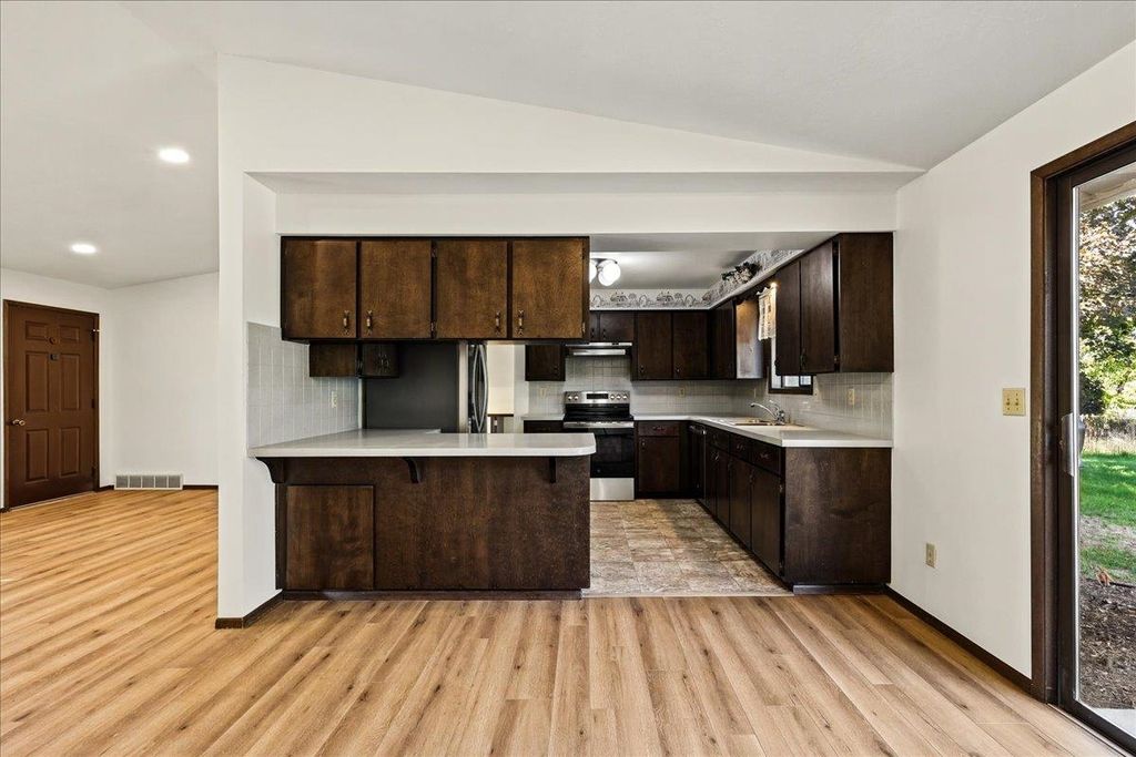 14413 E 7TH Ave, Spokane, WA 99216 photo 4