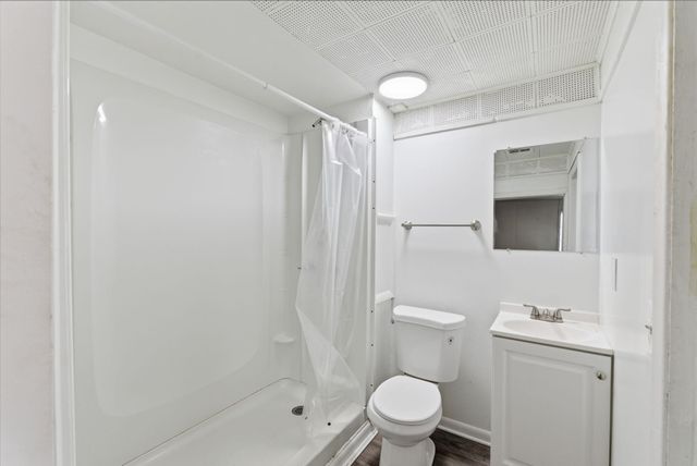 1801 S Glenn, Wichita, KS 67203