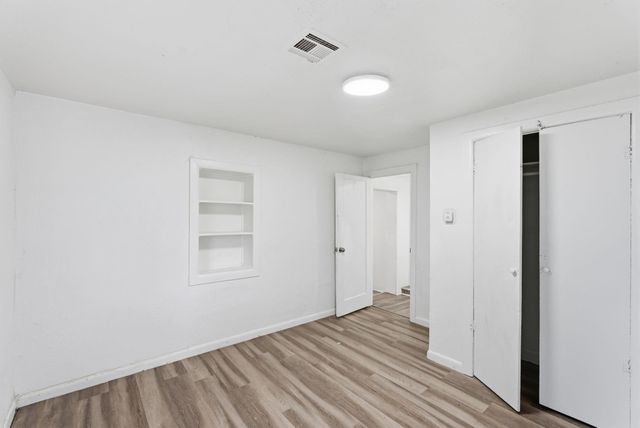 1801 S Glenn, Wichita, KS 67203