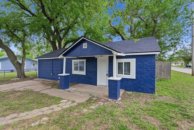1801 S Glenn, Wichita, KS 67203