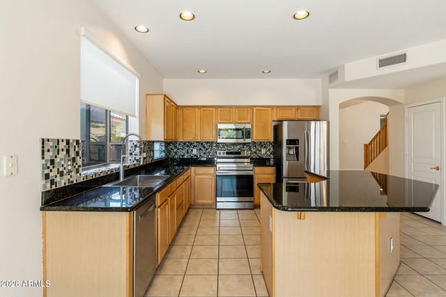 29424 N 49th Street, Cave Creek, AZ 85331