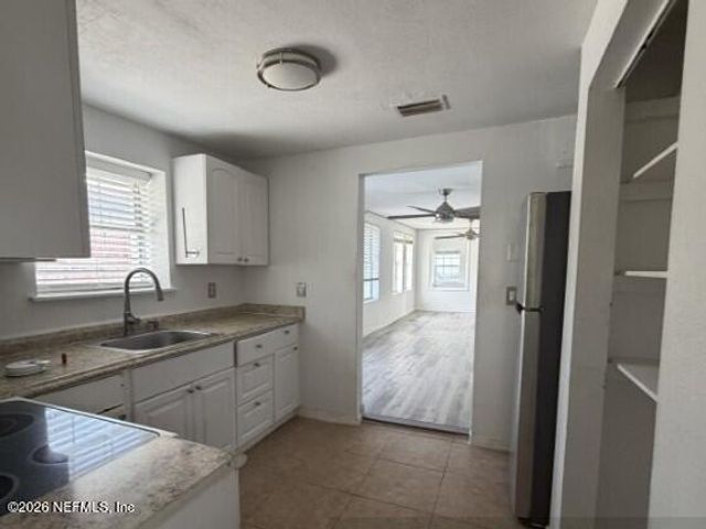 620 1ST Street, Jacksonville Beach, FL 32250