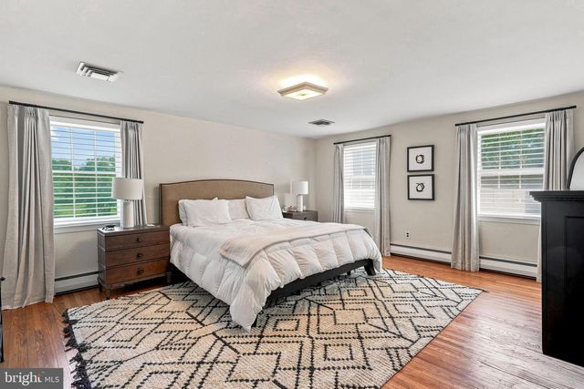 416 DUTTON MILL RD, Malvern, PA 19355