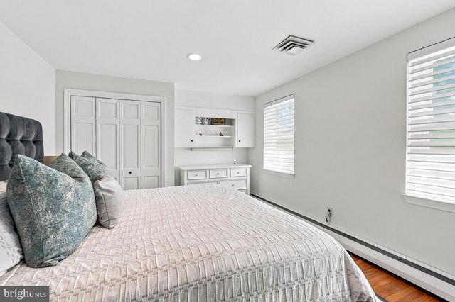 416 DUTTON MILL RD, Malvern, PA 19355