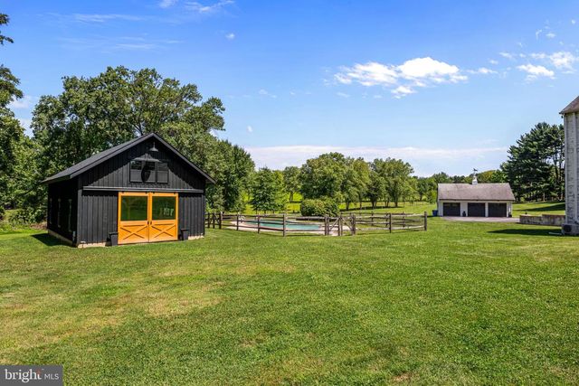 416 DUTTON MILL RD, Malvern, PA 19355
