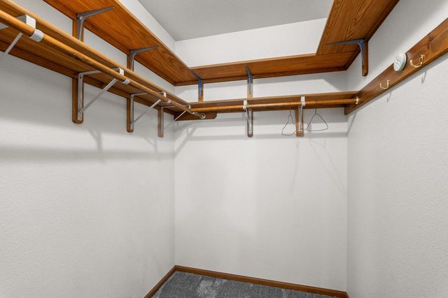 N6957 Jennifer DRIVE, Plymouth, WI 53073