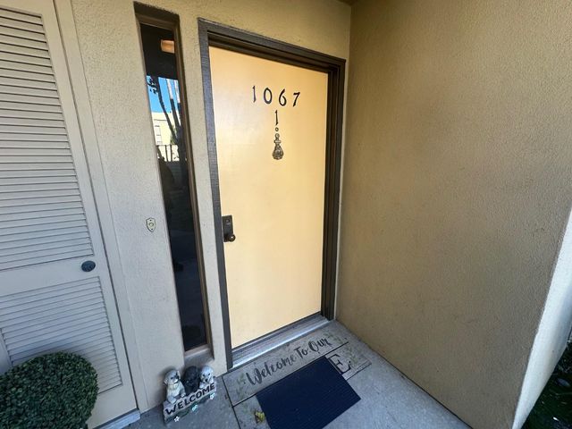 1067 Padre Drive 1, Salinas, CA 93901