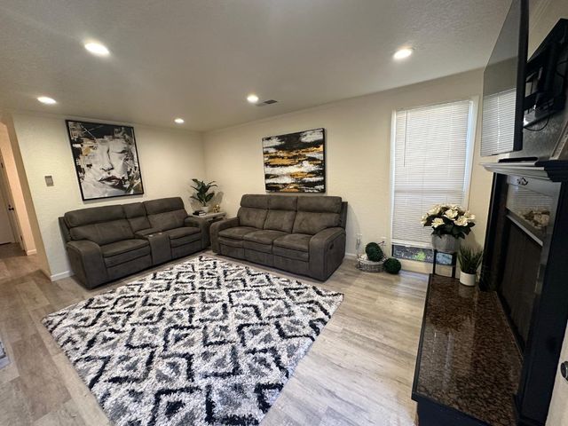 1067 Padre Drive 1, Salinas, CA 93901