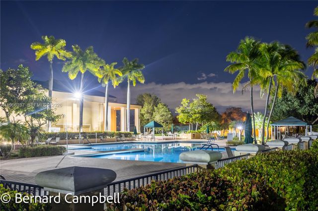 7264 S Devon Dr 112, Tamarac, FL 33321