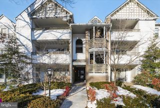 7703 LAFAYETTE FOREST DR #24, Annandale, VA 22003