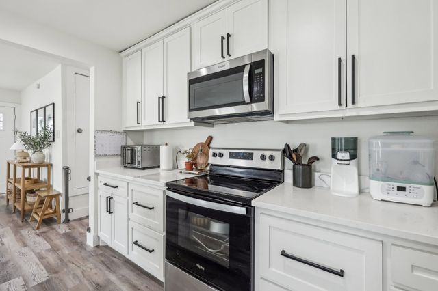 1601 Rindie Street, Irving, TX 75060