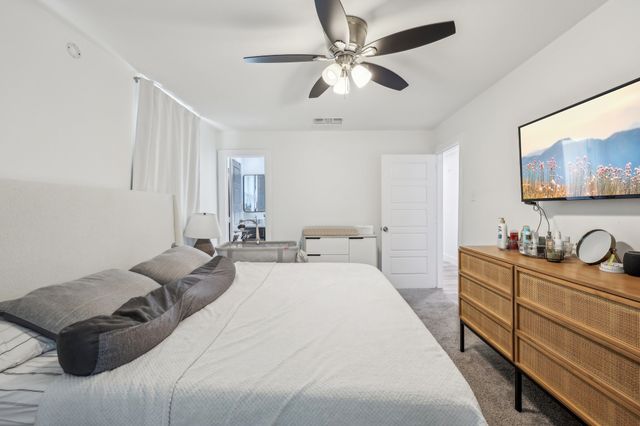 1601 Rindie Street, Irving, TX 75060