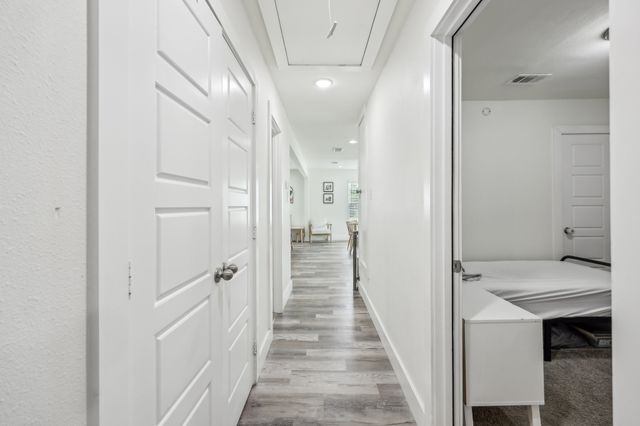 1601 Rindie Street, Irving, TX 75060