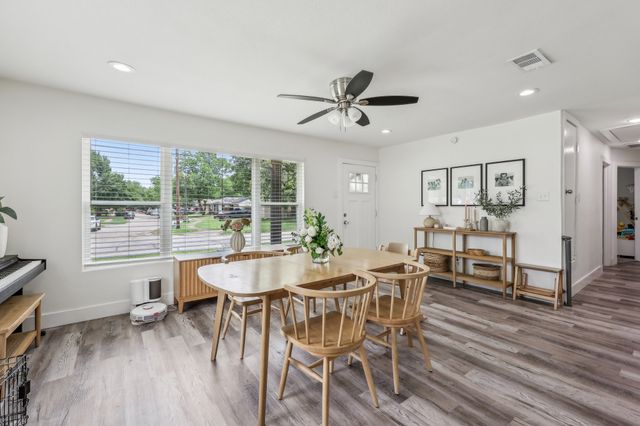 1601 Rindie Street, Irving, TX 75060